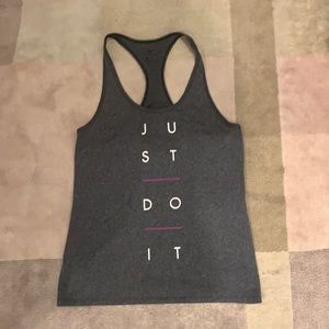 Nike dry fit tank top. Like new.
